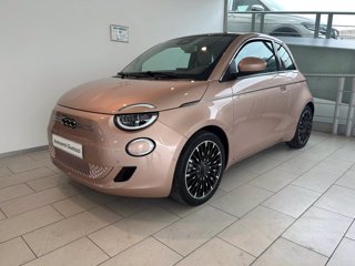 FIAT 500e 42 kwh la prima