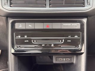 VOLKSWAGEN T-cross 1.0 tsi style 110cv