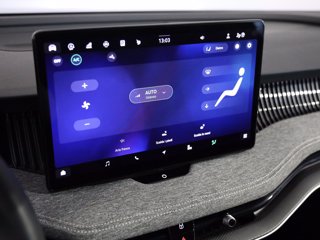 SKODA Superb wagon 2.0 tdi selection 150cv dsg