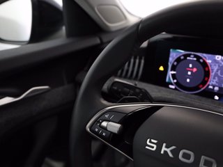 SKODA Superb wagon 2.0 tdi selection 150cv dsg