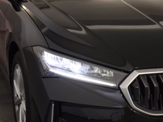 SKODA Superb wagon 2.0 tdi selection 150cv dsg