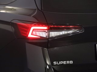 SKODA Superb wagon 2.0 tdi selection 150cv dsg