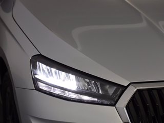 SKODA Fabia 1.0 tsi young edition 95cv