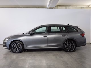 SKODA Octavia wagon 2.0 tdi executive 150cv dsg