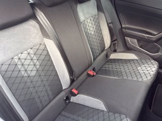 VOLKSWAGEN Taigo 1.0 tsi r-line 110cv