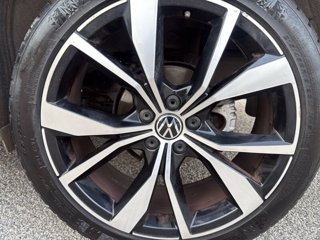 VOLKSWAGEN Taigo 1.0 tsi r-line 110cv