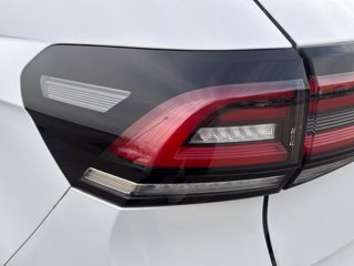 VOLKSWAGEN Taigo 1.0 tsi r-line 110cv