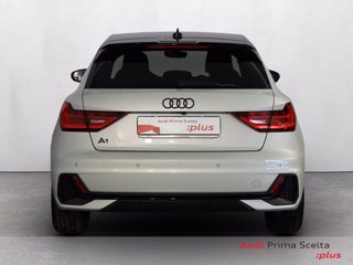 AUDI A1 sportback 30 1.0 tfsi identity black 116cv s-tronic