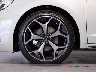 AUDI A1 sportback 30 1.0 tfsi identity black 116cv s-tronic