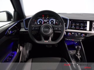 AUDI A1 sportback 30 1.0 tfsi identity black 116cv s-tronic
