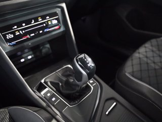 VOLKSWAGEN Tiguan 2.0 tdi r-line 150cv dsg