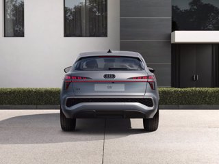 AUDI Q3 SPB e-hybrid 200 kW S tronic S line edition