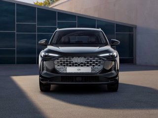 AUDI Q5 TDi 150 kW mHEV+ S tronic quattro Business Advanced