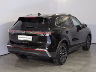 VOLKSWAGEN Tiguan 2.0 tdi elegance 150cv dsg