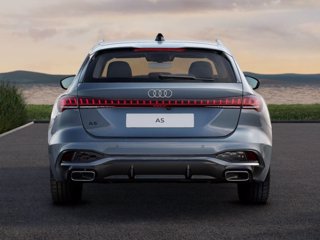 AUDI A5 Avant e-hybrid 220 kW quattro S tronic S Line Edition