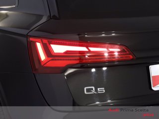 AUDI Q5 40 2.0 tdi mhev 12v s line quattro s-tronic