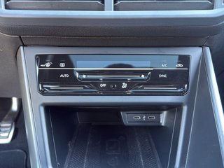 VOLKSWAGEN Taigo 1.0 tsi r-line 110cv