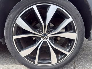 VOLKSWAGEN Taigo 1.0 tsi r-line 110cv