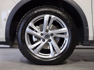 VOLKSWAGEN T-roc 1.0 tsi r-line 110cv