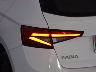 SKODA Fabia 1.0 tsi young edition 95cv