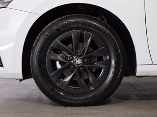 SKODA Fabia 1.0 tsi young edition 95cv