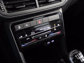 VOLKSWAGEN T-cross 1.0 tsi style 110cv