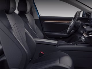 SKODA Superb 2.0 TDI DSG Wagon Laurin&Klement