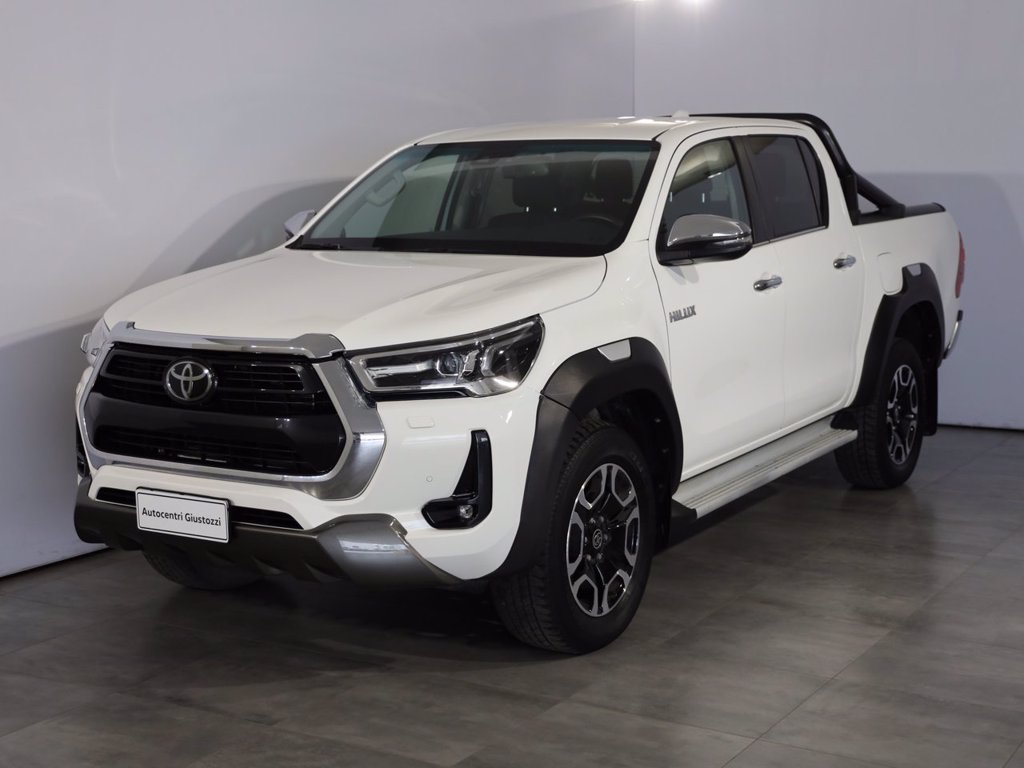 TOYOTA Hilux 2.4 d-4d double cab executive 4wd auto