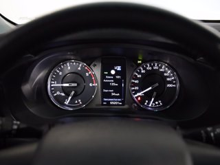 TOYOTA Hilux 2.4 d-4d double cab executive 4wd auto