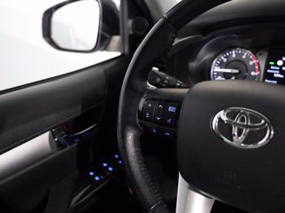 TOYOTA Hilux 2.4 d-4d double cab executive 4wd auto