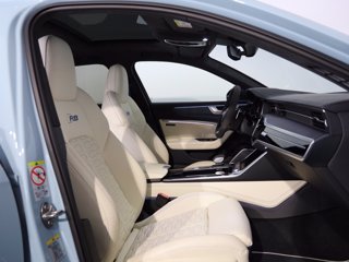 AUDI Rs6 avant 4.0 mhev performance quattro tiptronic