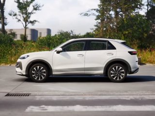 VOLKSWAGEN T-Roc 1.5 eTSI ACT DSG Life
