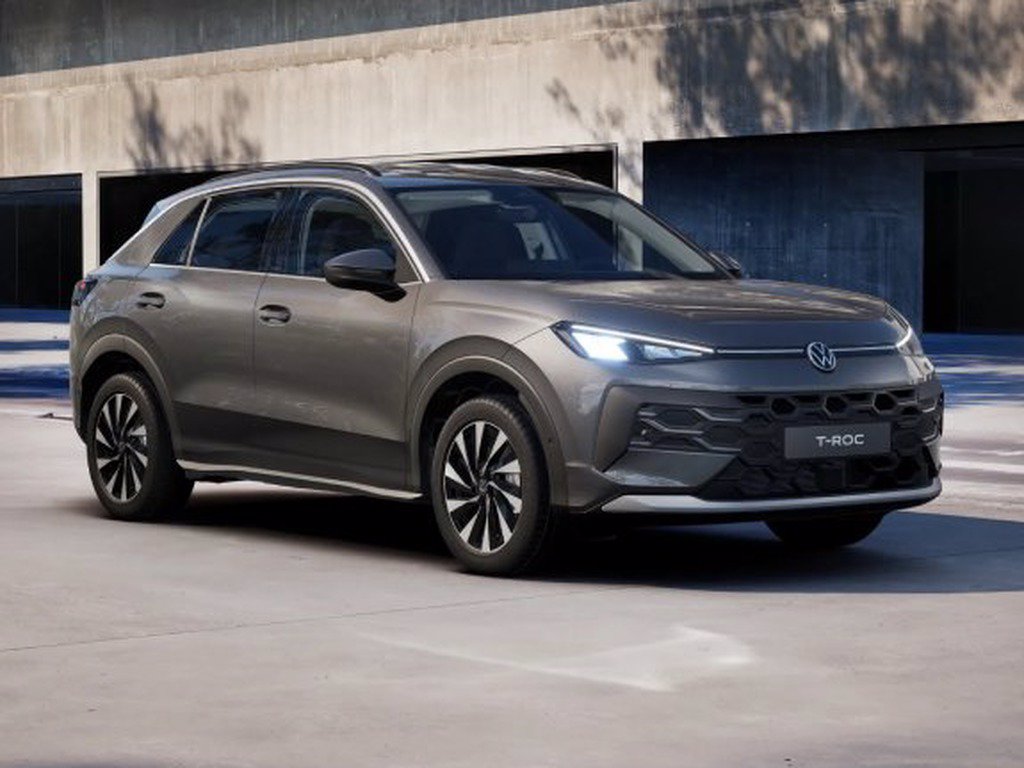 VOLKSWAGEN T-Roc 1.5 eTSI ACT DSG Life