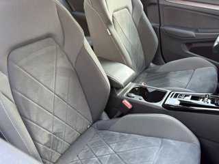 VOLKSWAGEN Golf 2.0 tdi style 150cv dsg