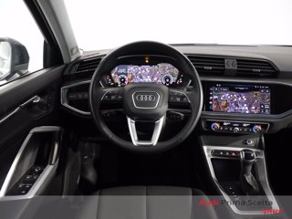 AUDI Q3 35 2.0 tdi business advanced s-tronic