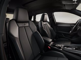 AUDI A3 allstreet TFSI 150 kW S tronic Identity Contrast