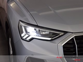 AUDI Q3 35 2.0 tdi business advanced s-tronic