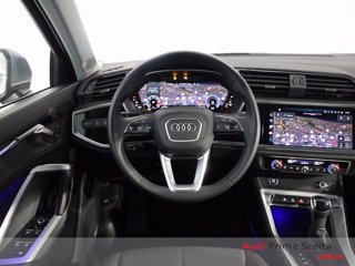 AUDI Q3 35 2.0 tdi business advanced s-tronic
