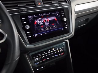 VOLKSWAGEN Tiguan 2.0 tdi r-line 150cv dsg