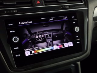 VOLKSWAGEN Tiguan 2.0 tdi r-line 150cv dsg
