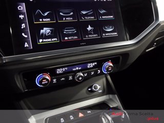 AUDI Q3 35 2.0 tdi business advanced quattro s-tronic