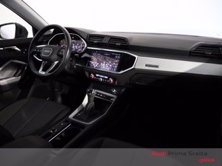 AUDI Q3 35 2.0 tdi business advanced quattro s-tronic