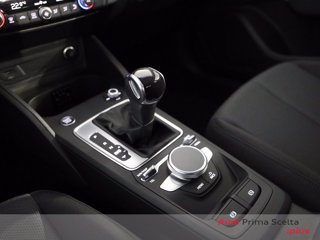 AUDI Q2 30 2.0 tdi business s-tronic