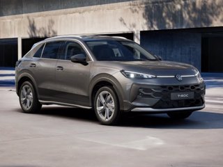 VOLKSWAGEN T-Roc 1.5 eTSI ACT DSG Style