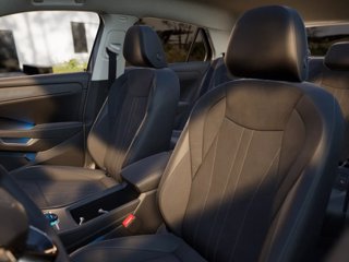 VOLKSWAGEN T-Roc 1.5 eTSI ACT DSG Style