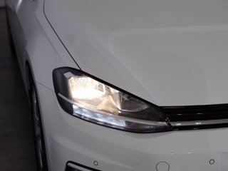VOLKSWAGEN Golf 5p 1.6 tdi executive 115cv