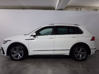VOLKSWAGEN Tiguan 2.0 tdi r-line 150cv dsg