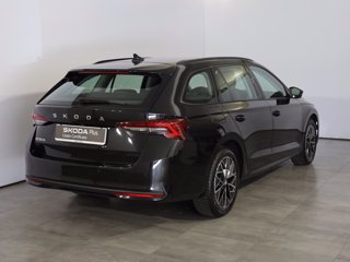 SKODA Octavia wagon 2.0 tdi executive 150cv dsg