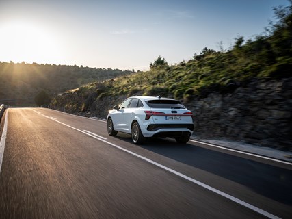 Q3 Sportback 03