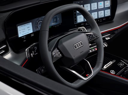 Q3 Sportback 06